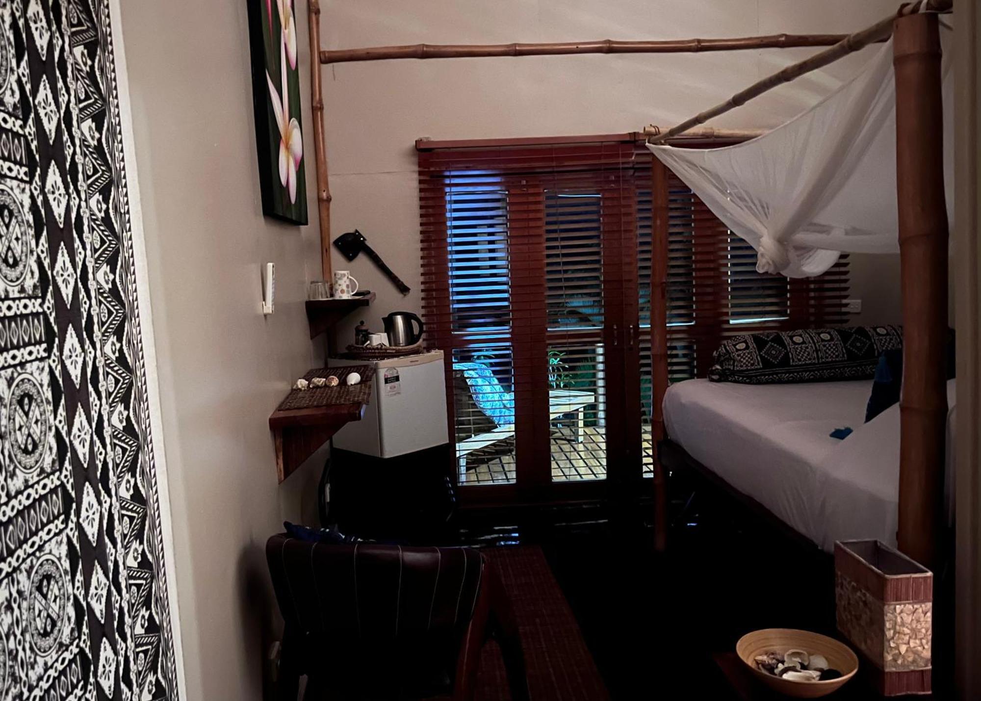 Naveria Heights Lodge Savusavu Bagian luar foto