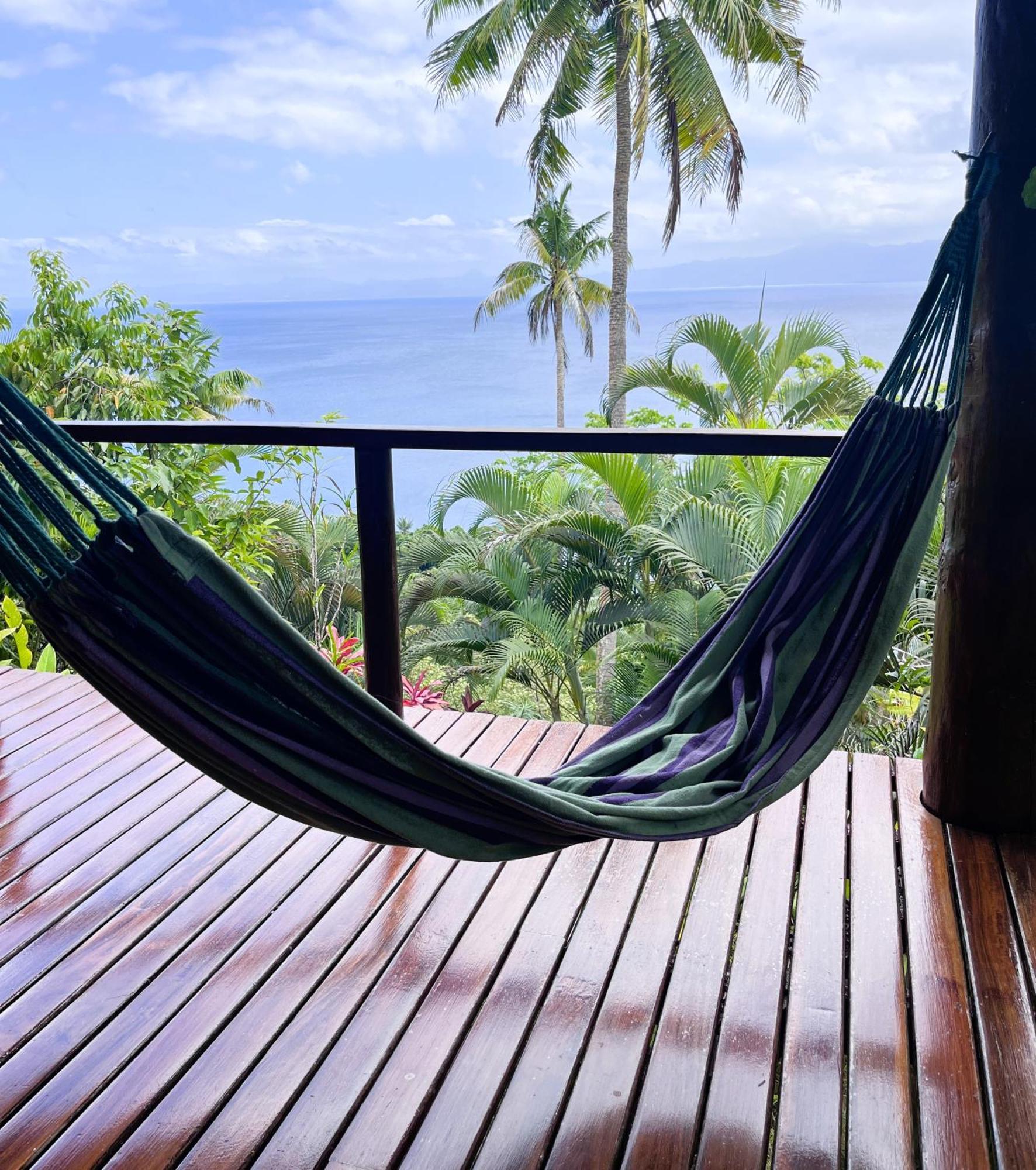 Naveria Heights Lodge Savusavu Bagian luar foto