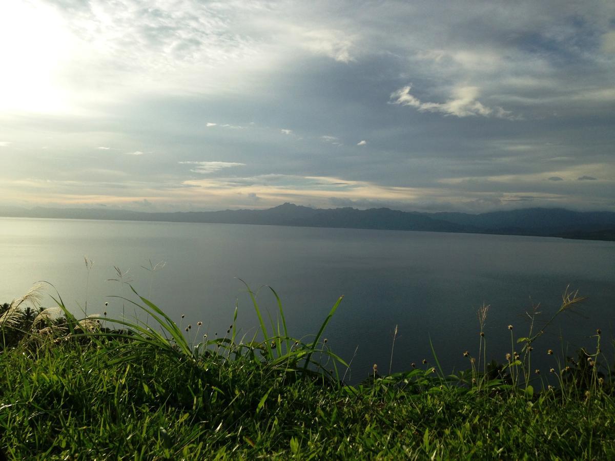 Naveria Heights Lodge Savusavu Bagian luar foto