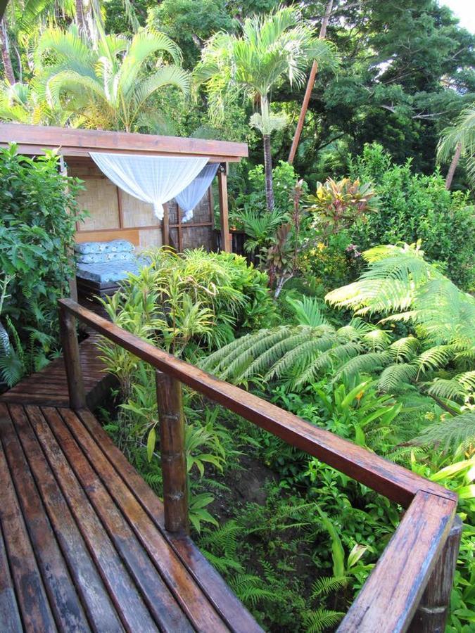 Naveria Heights Lodge Savusavu Bagian luar foto