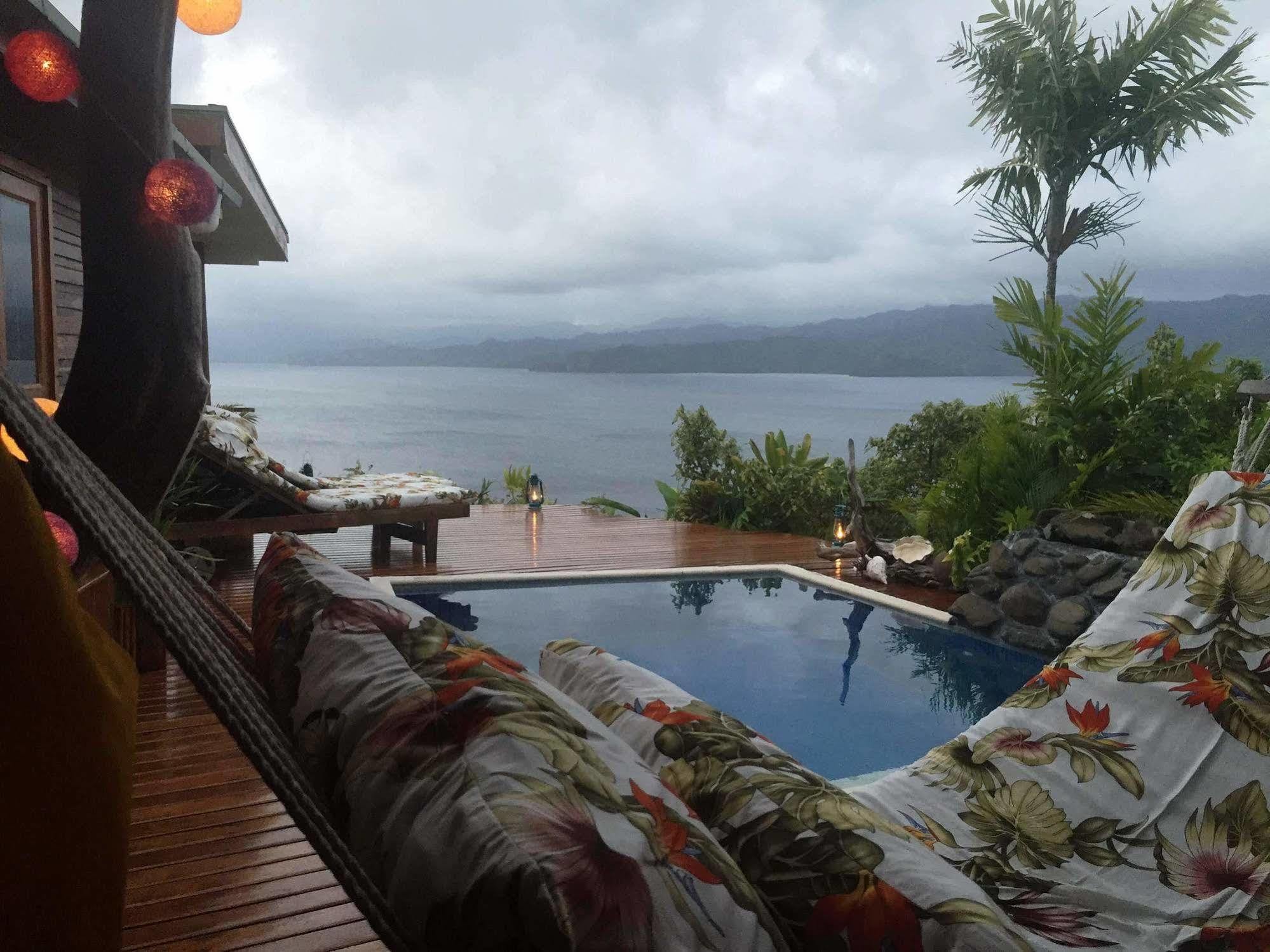 Naveria Heights Lodge Savusavu Bagian luar foto