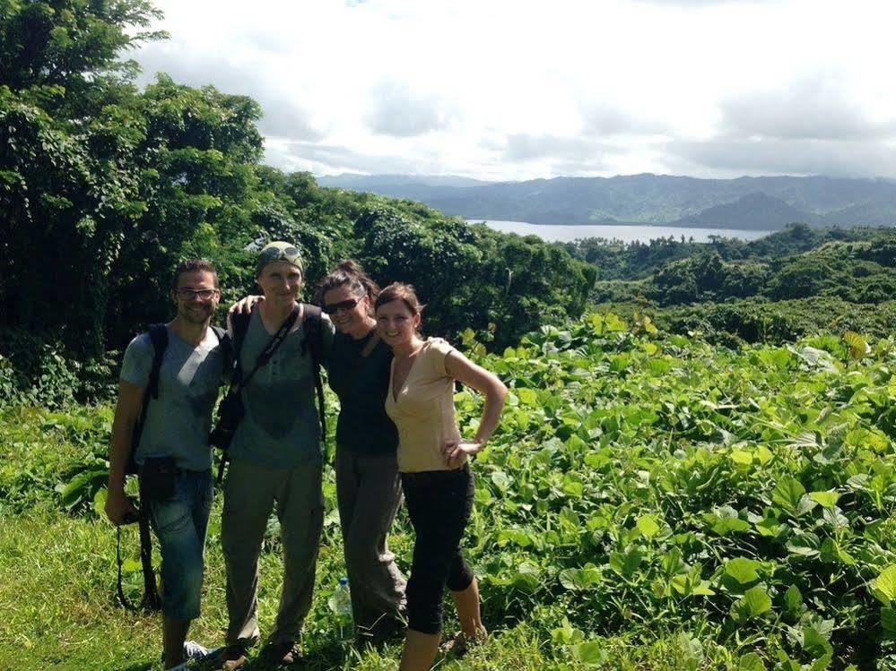 Naveria Heights Lodge Savusavu Bagian luar foto