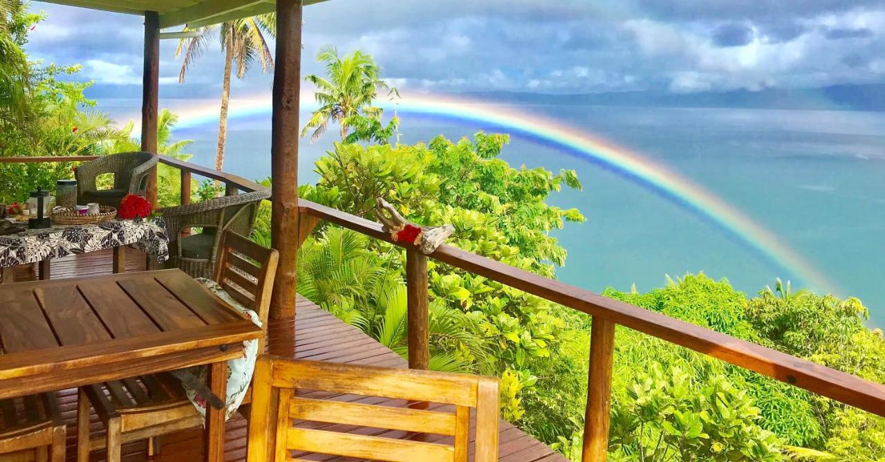 Naveria Heights Lodge Savusavu Bagian luar foto