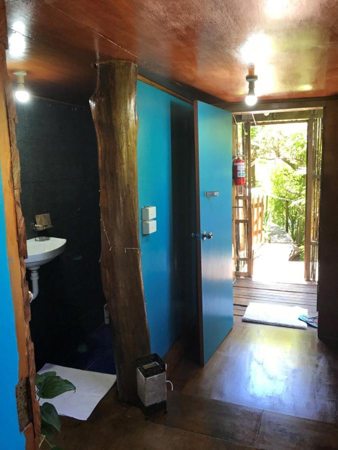 Naveria Heights Lodge Savusavu Bagian luar foto